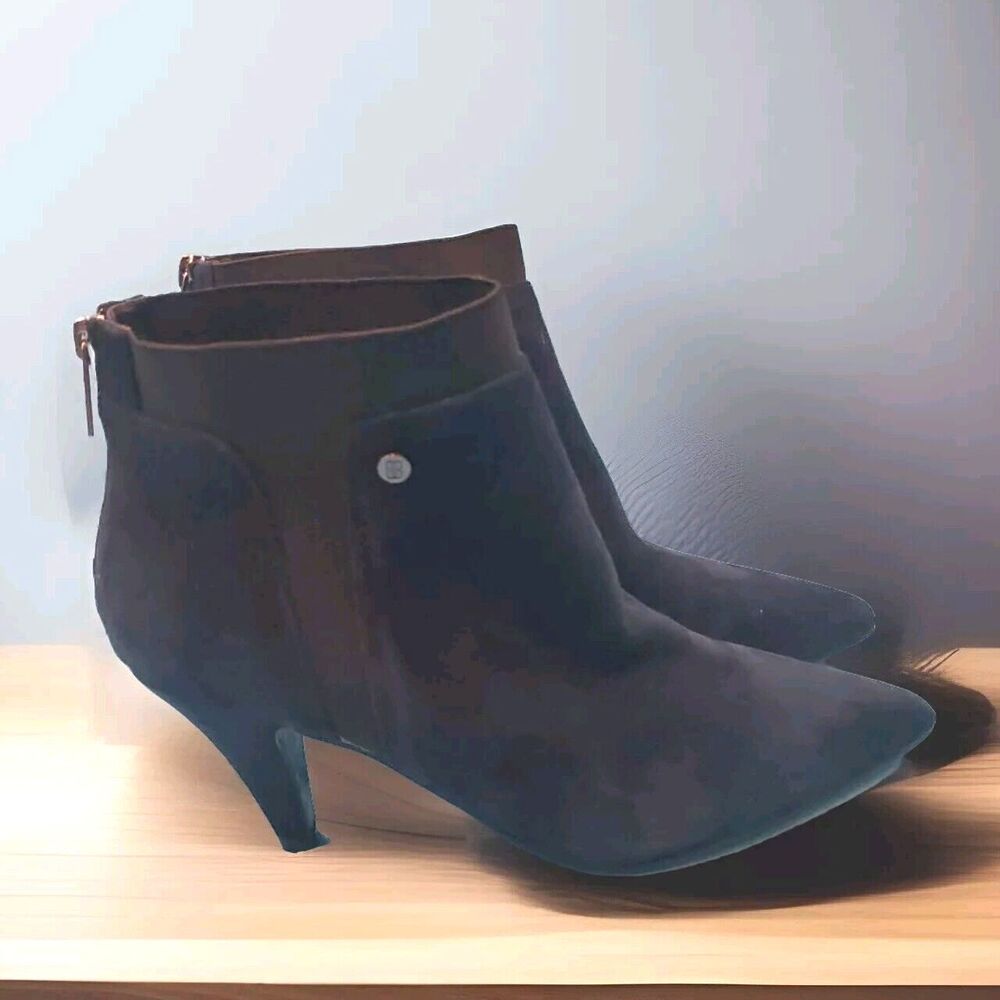 Women Sz 9.5  Heeled Ankle Bootie Dark Blue Suede  Point Toe Zipped Cone Heel